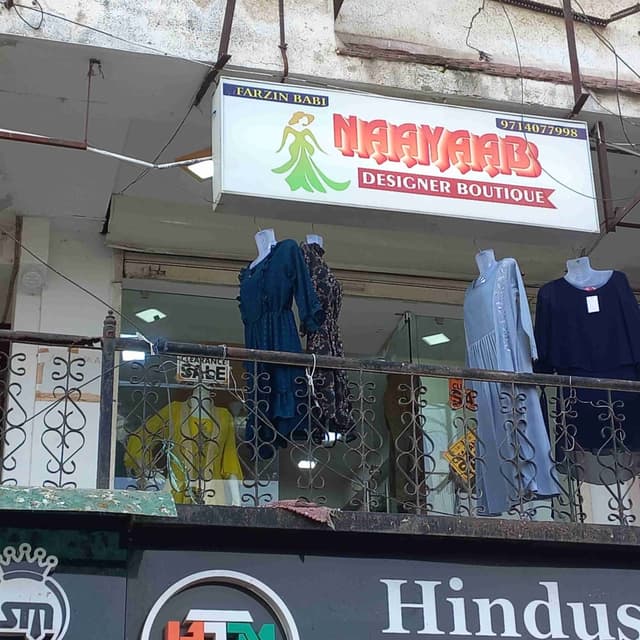 Naayaab Boutique