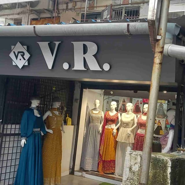 V.R. Boutique 