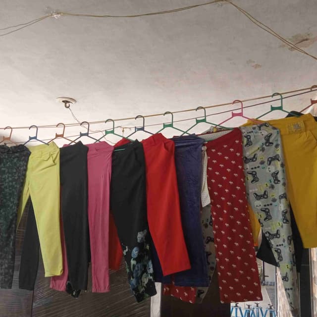 Ladies --sports and cotton bra,painted,jeans,top, t-shirt one piece cotton spot leggies plazo shrug dupatta all item available chhe