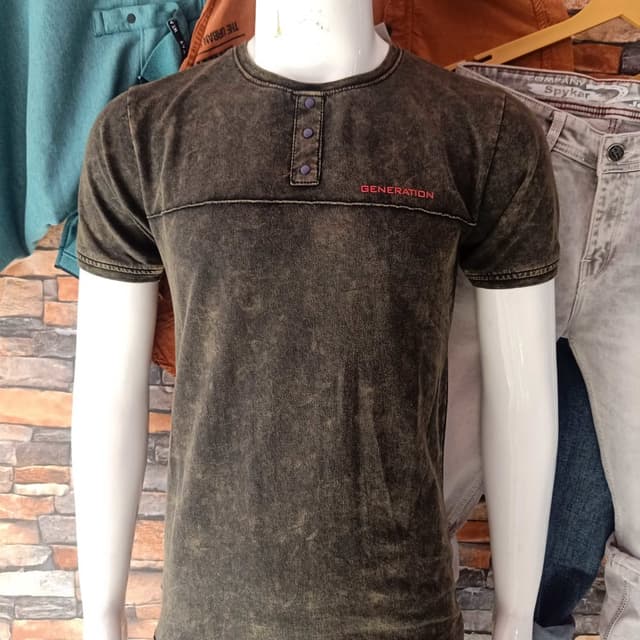Brown, with a faded effect and contrasting red lettering T-shirt