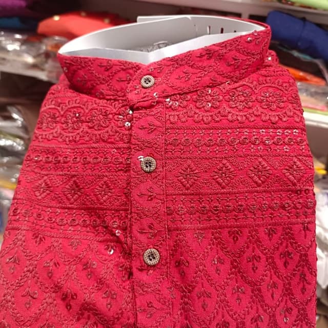Red Kurta