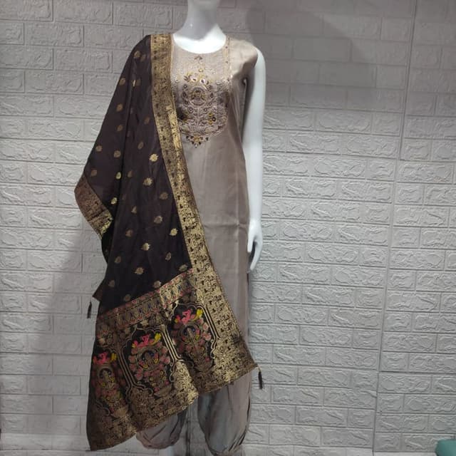 Salwar Suite