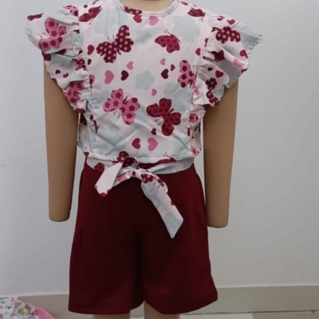 Girls top and shorti 