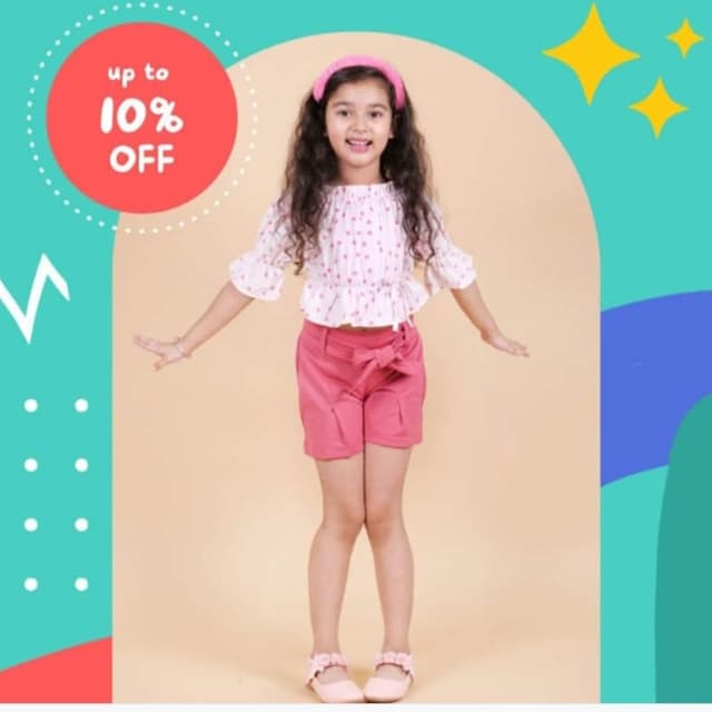 Girls top and shorti 