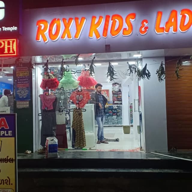 Roxy kids ladies wear