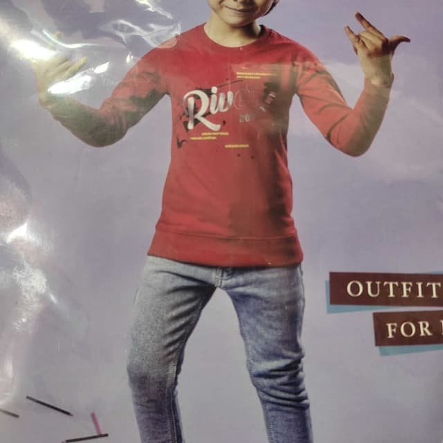 Red, Blue, White T-shirt, Jeans