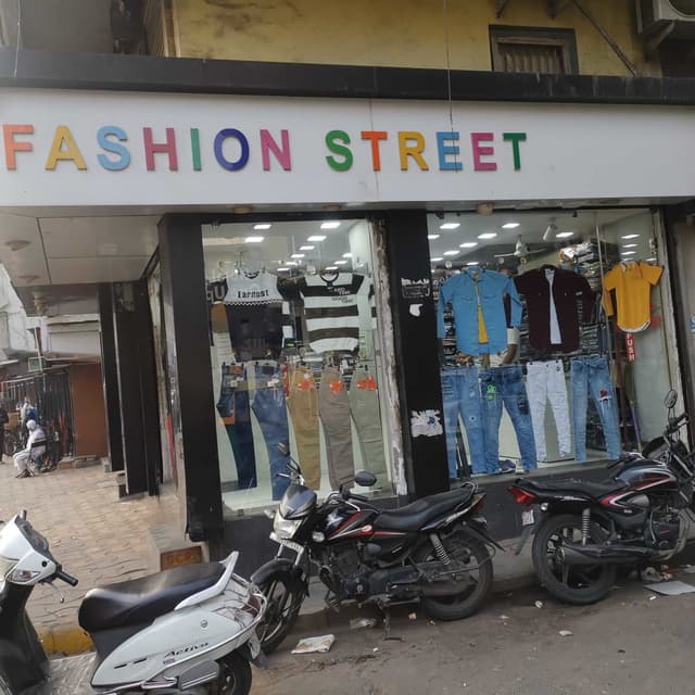 Fashion street
