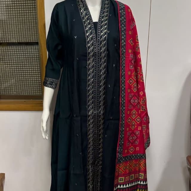 Salwar Suite