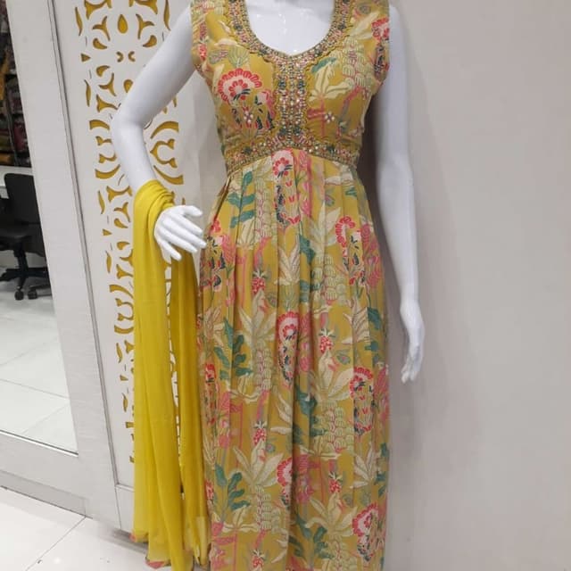 Yellow dress