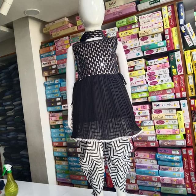 Black Girls Sets size 24 to 34