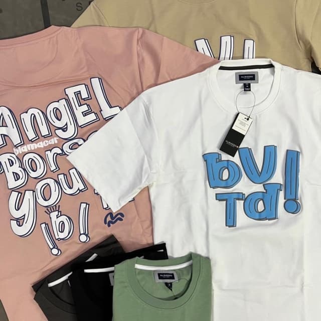 Dropshoulder t shirt