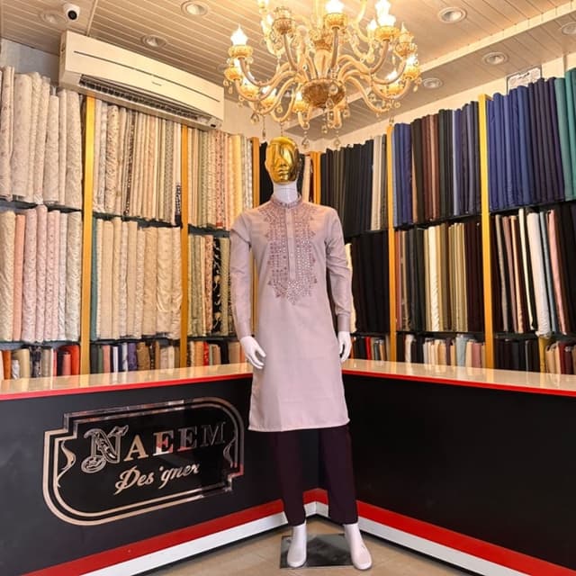 Mauve and Maroon Kurta with Trousers