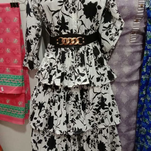 Fancy dress free size 