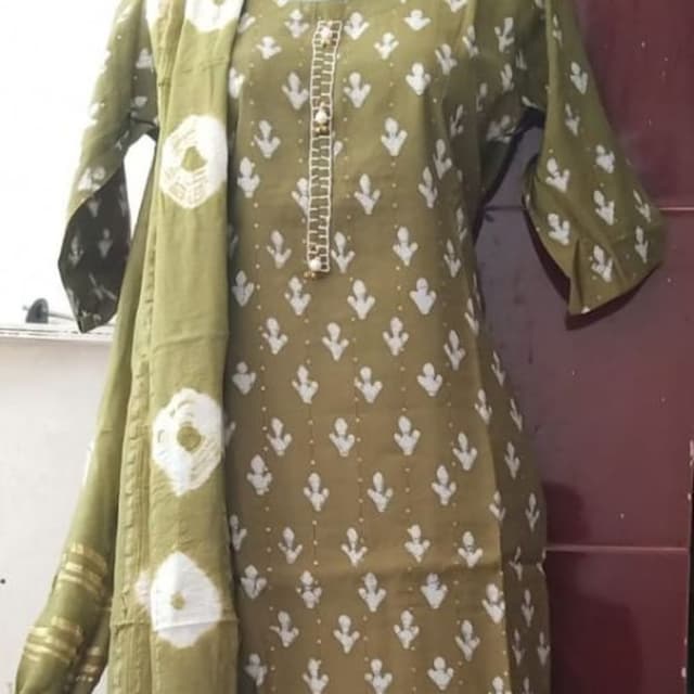 Olive green and white Kurta with matching dupatta