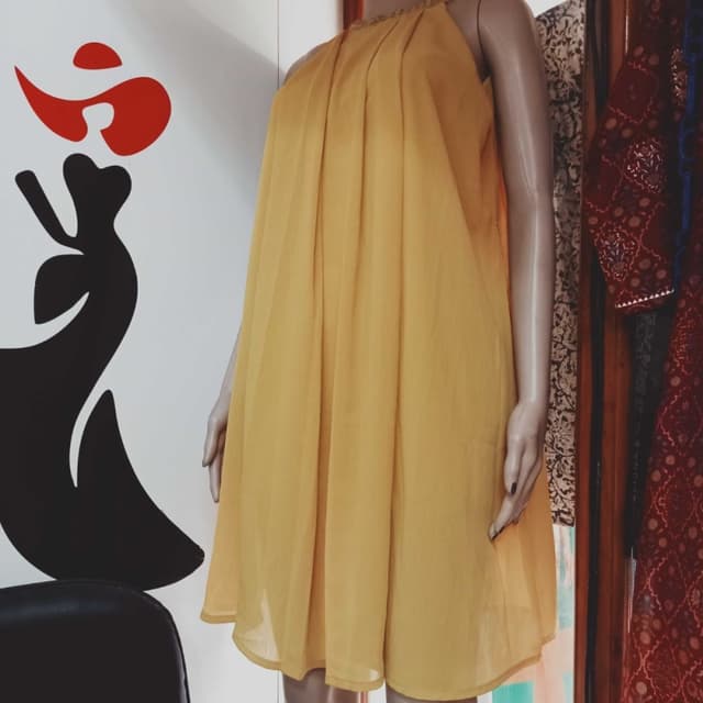 Yellow one pis