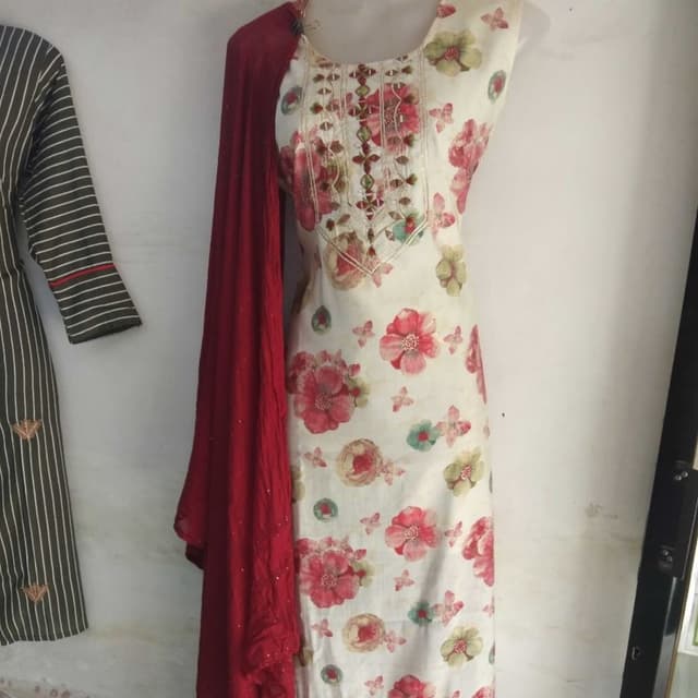 Kurta dupata with pent 