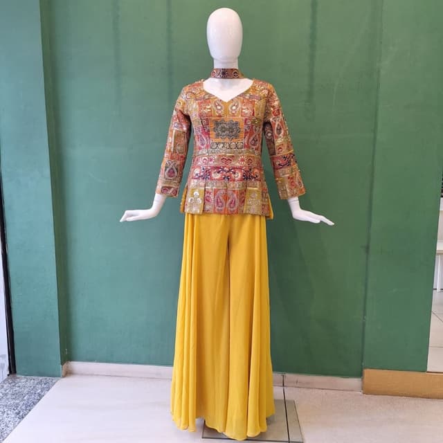 Yellow Blezer plazo
