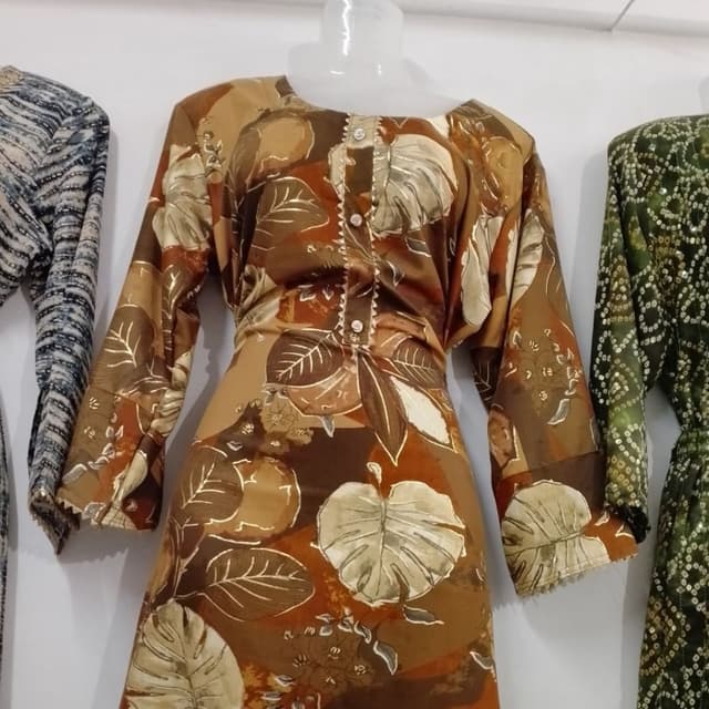 Naira cut kurti