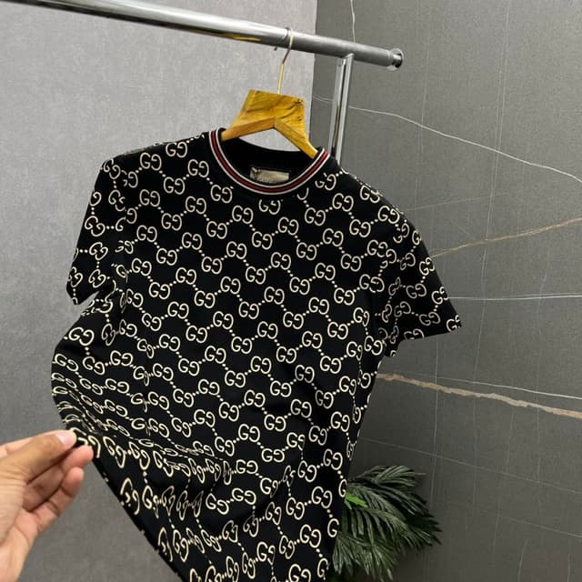 Topwear