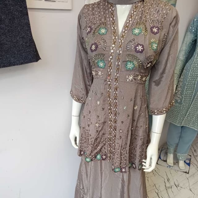 Salwar Suite
