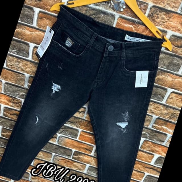 Black Jeans