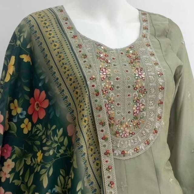 Salwar Suite