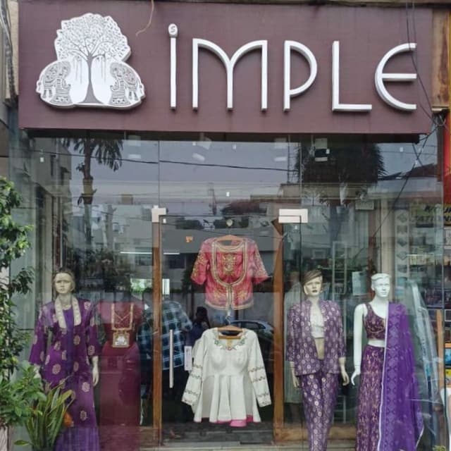 IMPLE BOUTIQUE