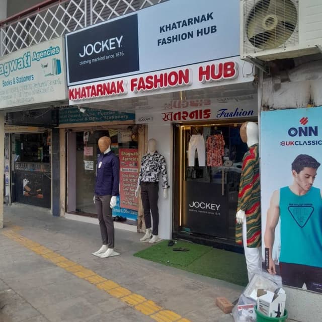 Khatarnak fashion hub