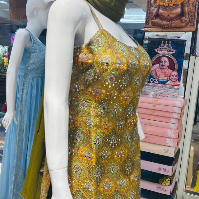 Salwar Suite