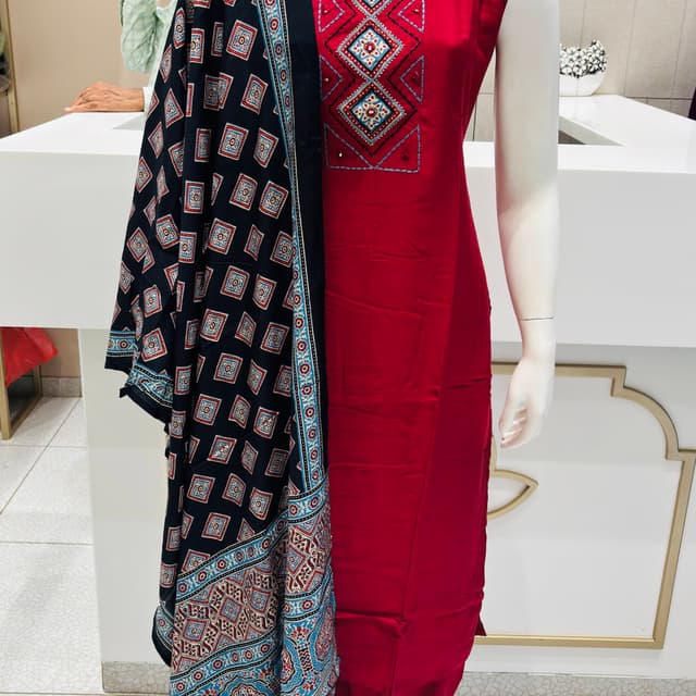 Salwar Suite
