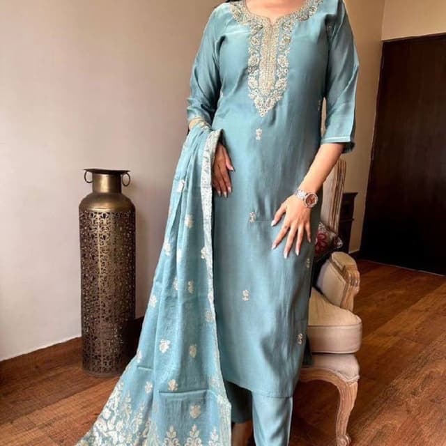 Kurti pant Dupatta 