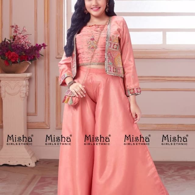 Traditional wear for girl