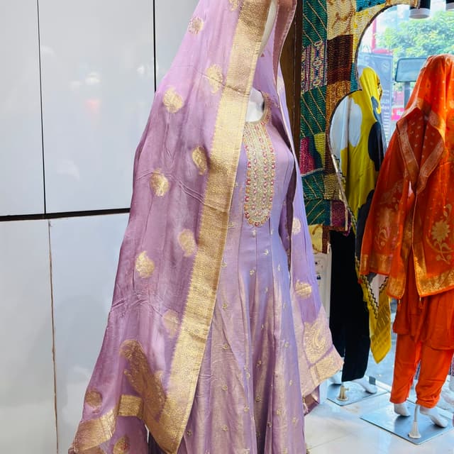 Salwar Suite