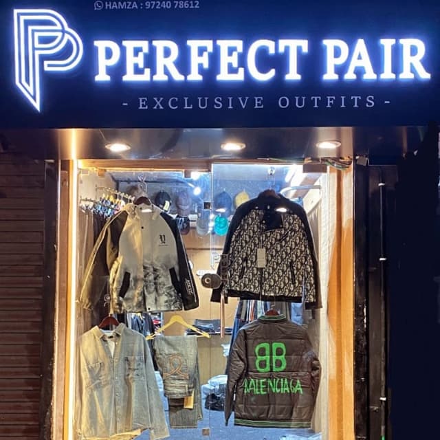 PERFECT PAIR EXCLUSIVE OUTFIT