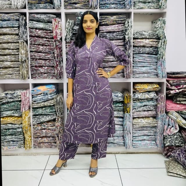 Purple and White Kurta and Pants Set