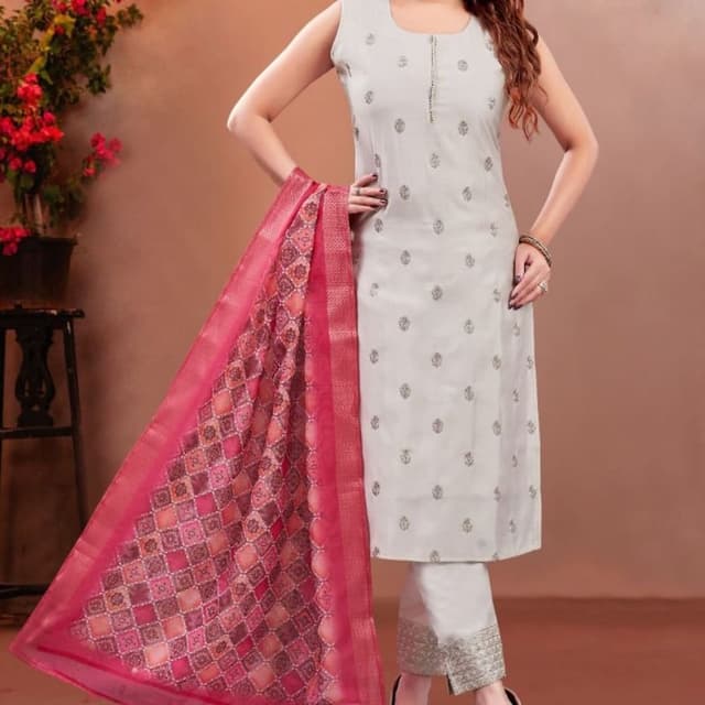 Salwar Suite
