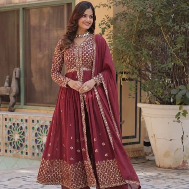 Red Salwar Suite