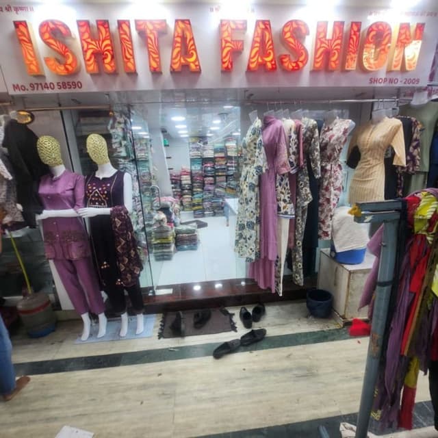 ISHITA FASHION 