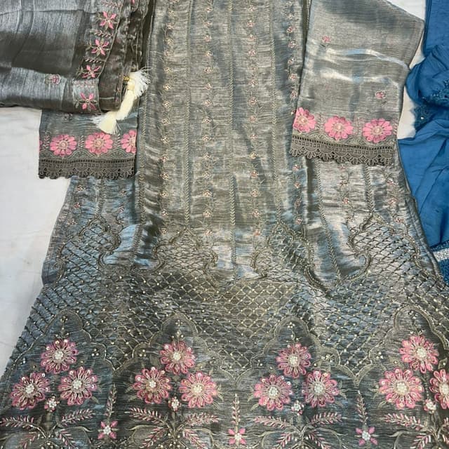 Salwar Suite