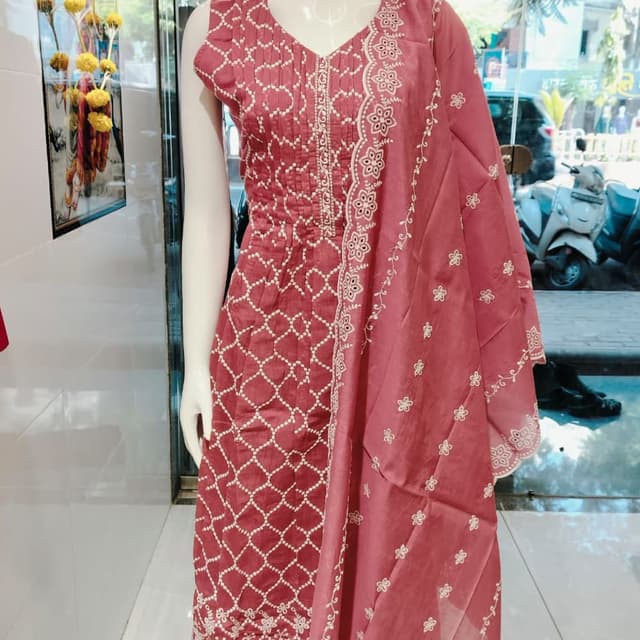Mauve and White Salwar Suit