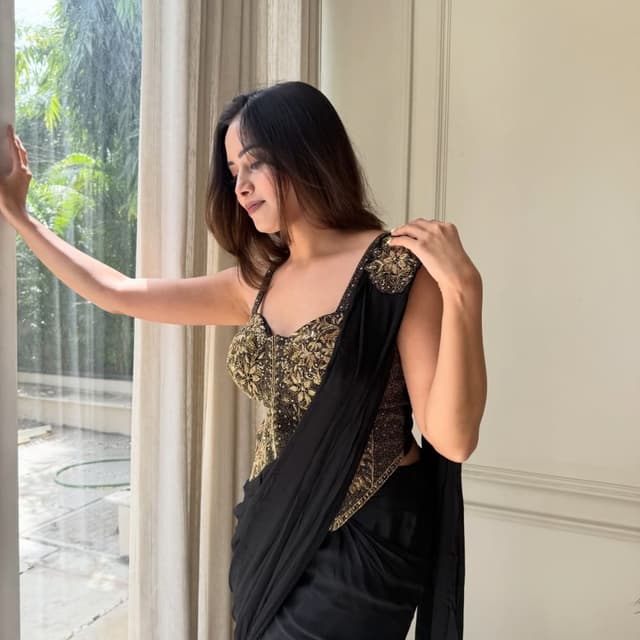 Black and Gold Saree