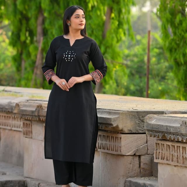 Black with multicolored accents Kurta and Pants Set