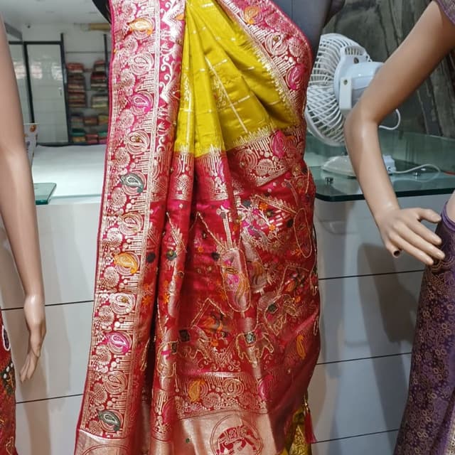Tissue handwork saree