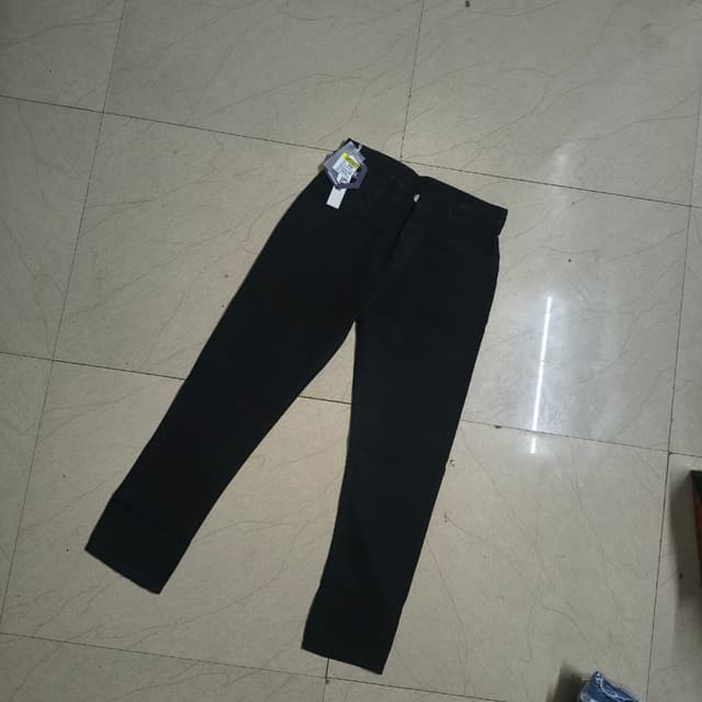Black Jeans