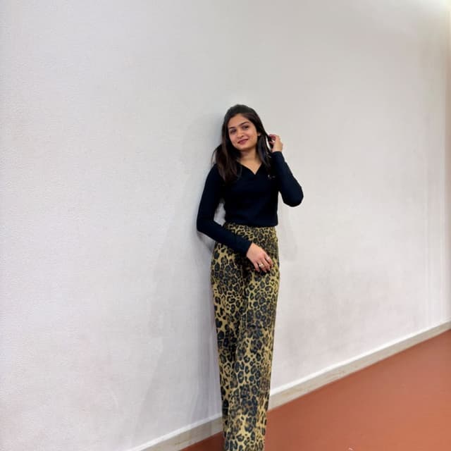 Black, Brown, Yellow Top and Pants