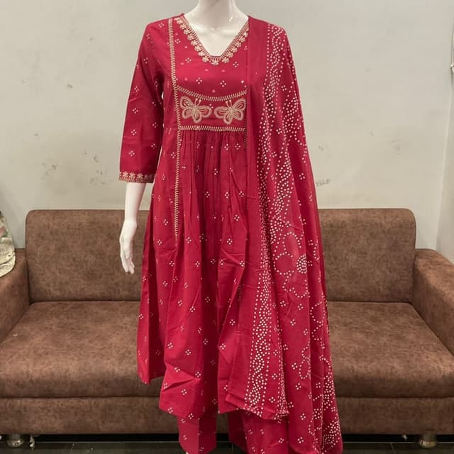 Red with white print Kurta set with dupatta and pants