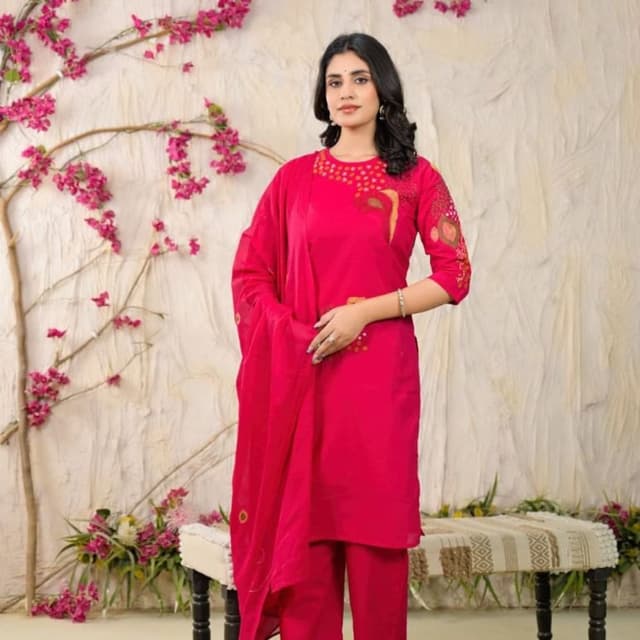 Fuchsia Salwar Kameez