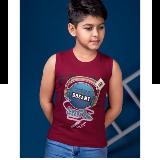 Maroon with graphic print Sleeveless T-shirt