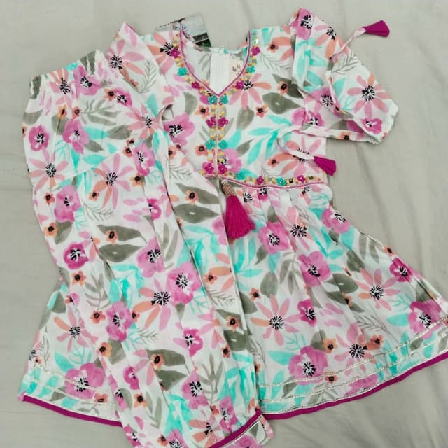 White, Pink, Teal, Grey, Gold, Fuchsia Kurta and Pants Set