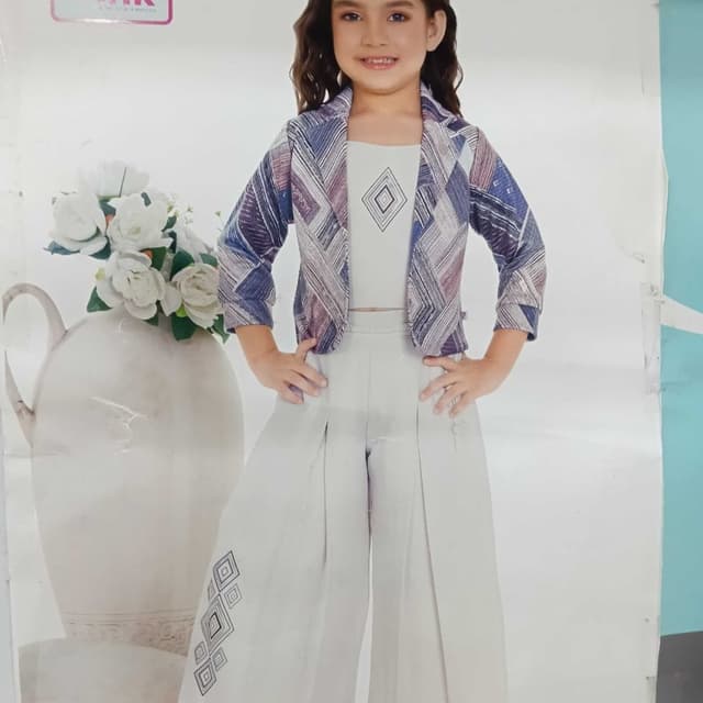 Off-white, Blue, and Mauve/Purple tones Three-piece coordinate set (Jacket, Crop Top, and Wide-leg Trousers)